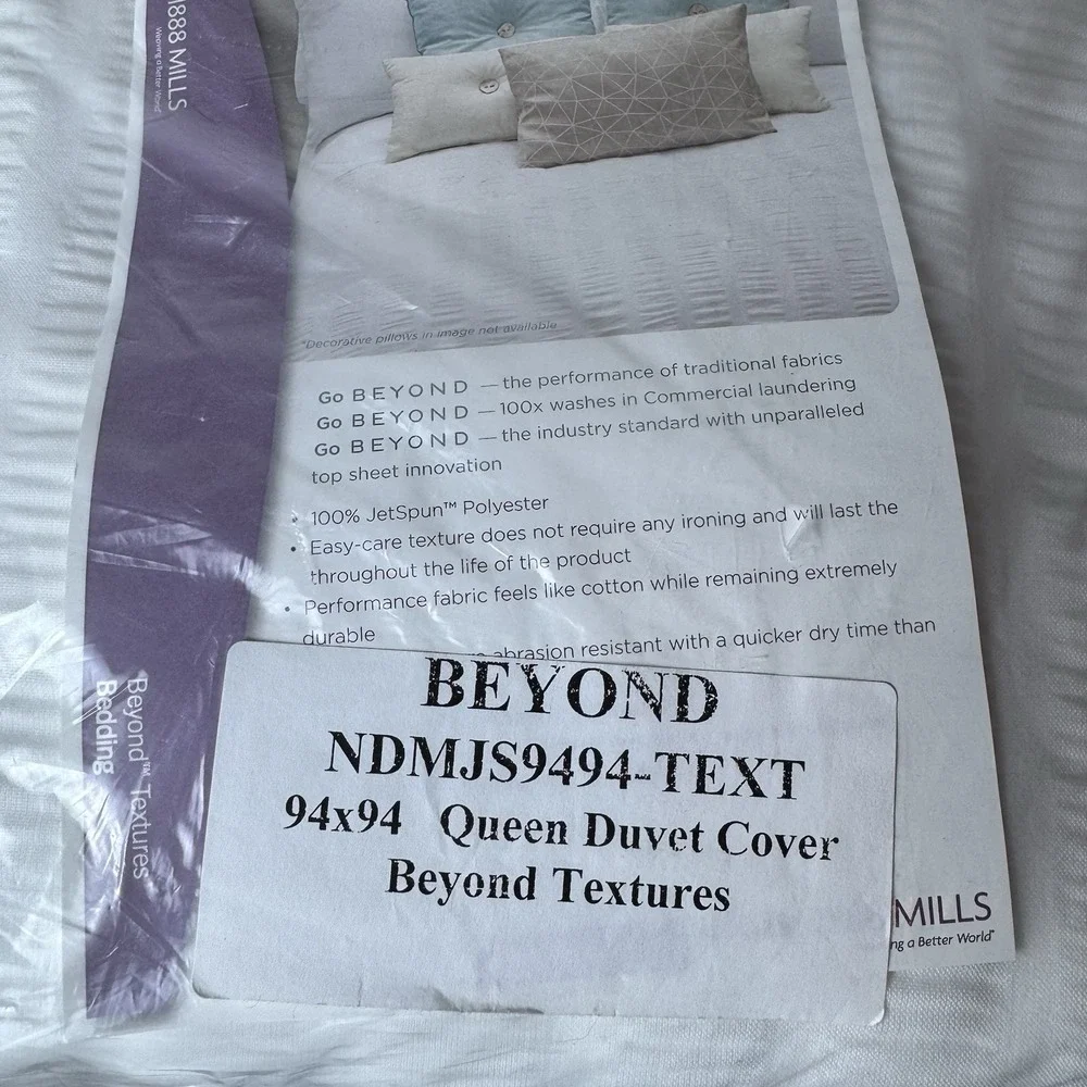 Beyond Textures Collection 1888 Mills Queen Duvet Cover White 94x94 Jetspun